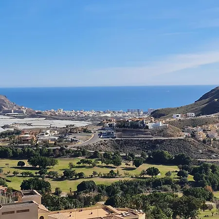 Sybarix Terrace, Mar, Golf, Wifi, Garaje, Relax Appartement